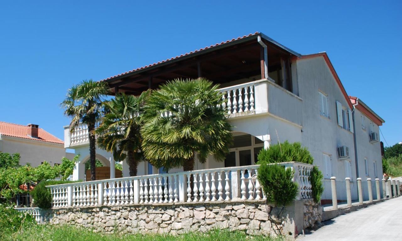Villa Sabina - Apartments Kroatien Razanac Exterior photo
